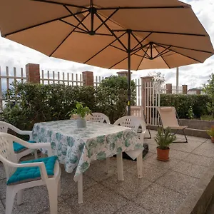 https://apt-da-nonna-tina-vistamare.it-tuscanyhotel.com